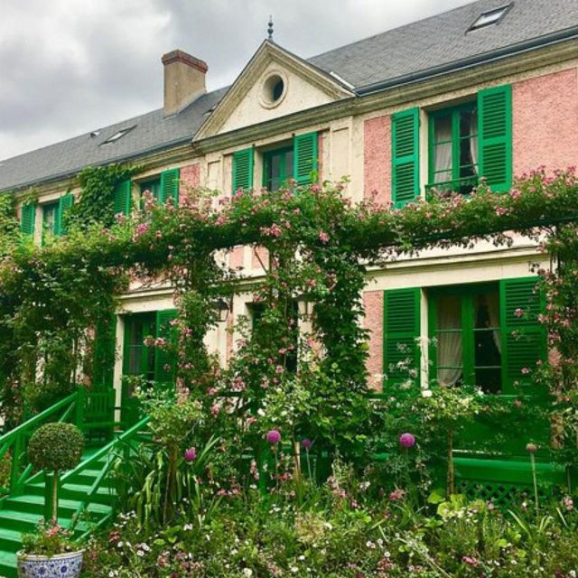 Giverny : Monet's house & Gardens Private tour from Paris - Key points at a glance