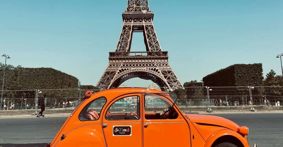 Guided Tour of Paris in Citroën 2CV - The one-hour route through central Paris