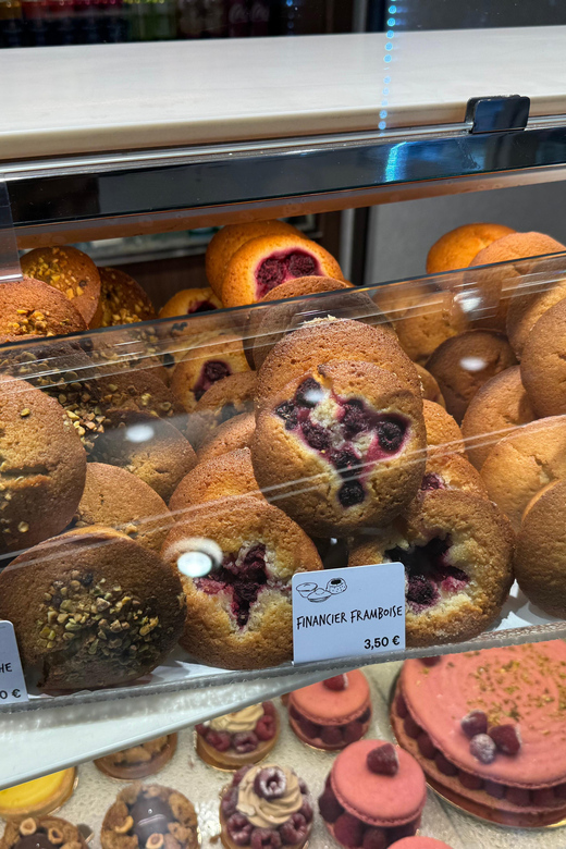 Guided Tour of Pastries in the Latin Quarter in Paris - Restaurants add more than bakery counter sweets