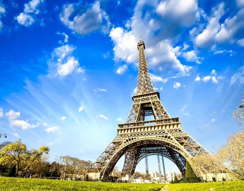 Highlights of Paris Bike Tour in English or Dutch - Place de la Concorde, where Parisian history meets grand scale