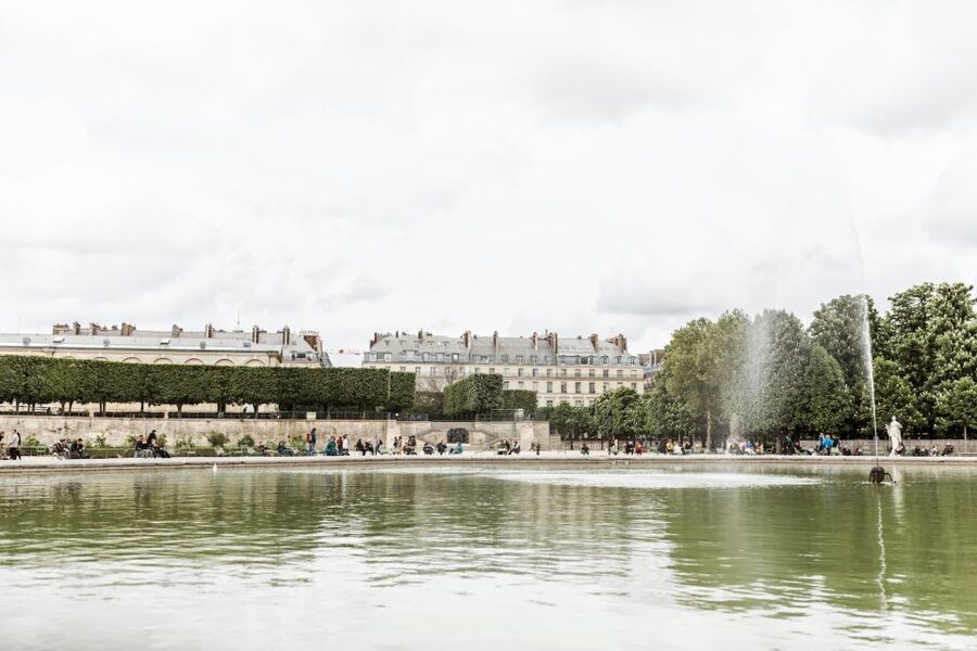 Instagrammable Paris: Icons & Hidden Gems with a Local - Who should book this Paris experience