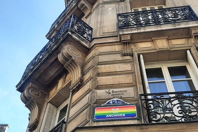 Le Marais/Paris - The Historic, Trendy, Jewish, LGBT district - Walking among aristocratic townhouses