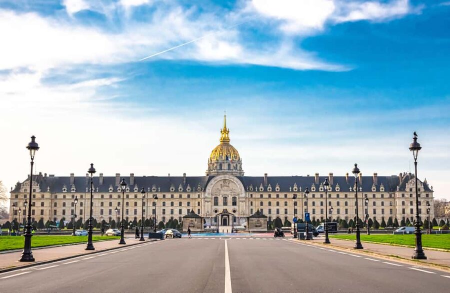 Les Invalides: Napoleon's Tomb & Army Museum Entry - Access, families, and practical comfort