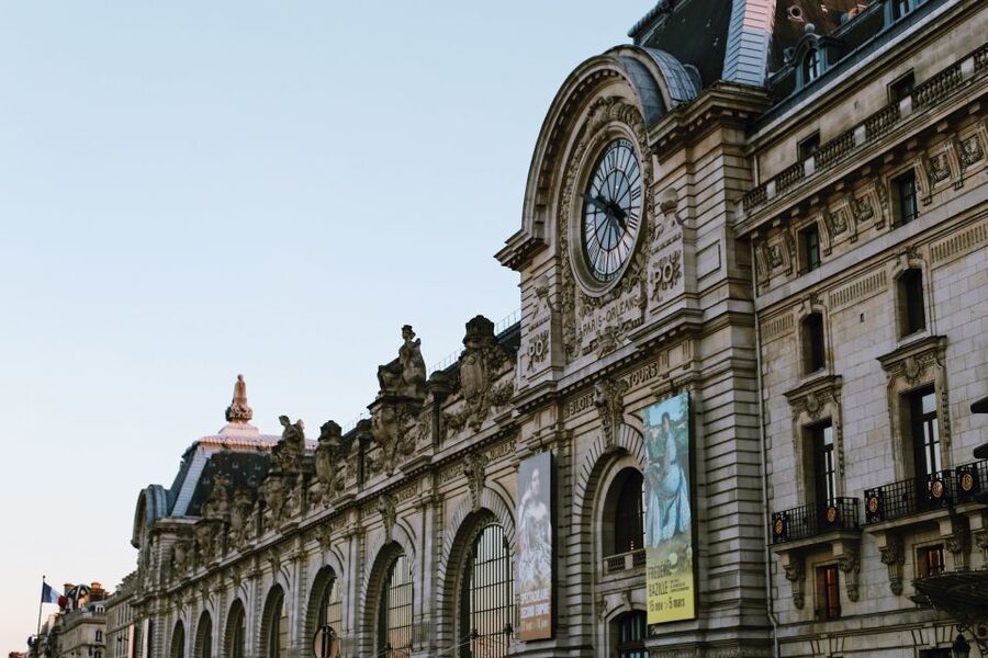 Louvre and Musée d'Orsay with Reserved Entry Ticket - The break between museums