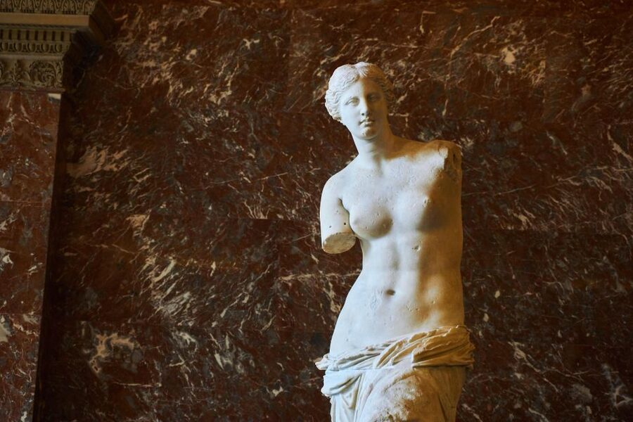 Louvre Museum Skip-the-Line Guided Tour - Should You Book the Louvre Guided Tour?