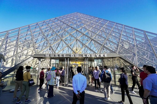 Louvre Museum Ticket & Optional Seine River Cruise - Getting your QR tickets and reaching the Louvre