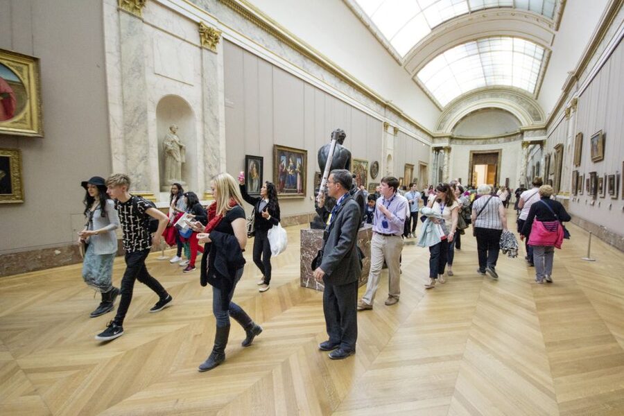 Mona Lisa & Louvre Masterpieces Tour with Reserved Access - The Pyramid and the story of the Louvre