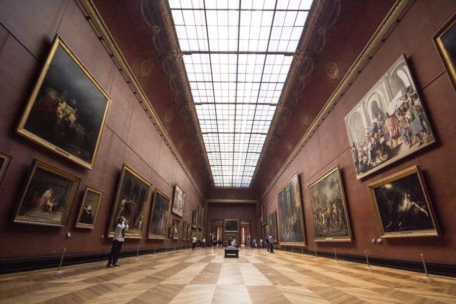 Mona Lisa & Louvre Masterpieces Tour with Reserved Access - Three hours with the guide, then time to wander