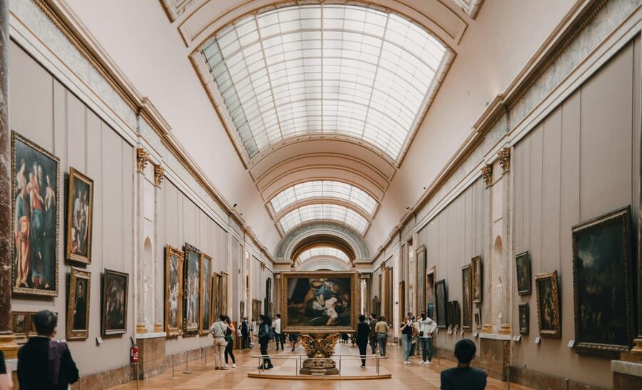 Mona Lisa & Treasures: 6-people Max Louvre Experience - What $173 means in practical terms