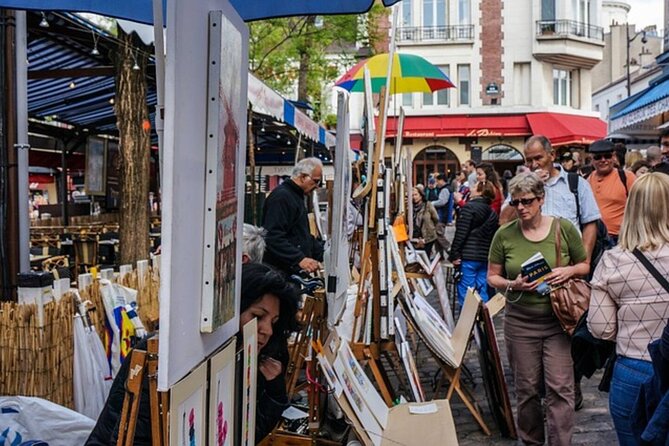 Montmartre and the Sacré-Coeur with the best guides in Paris - Reliability matters more than usual here
