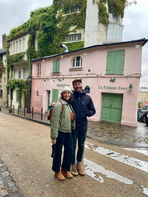 Montmartre: Guided tour to Sacré-Coeur - Inside Sacré-Cœur, not just outside it