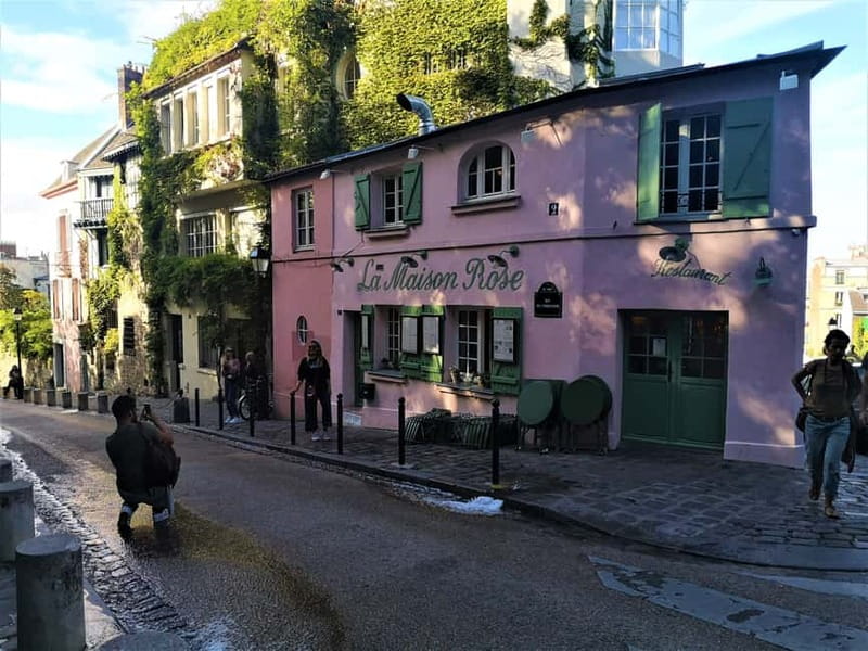 Montmartre : private family tour - Why Montmartre works so well for a family walk