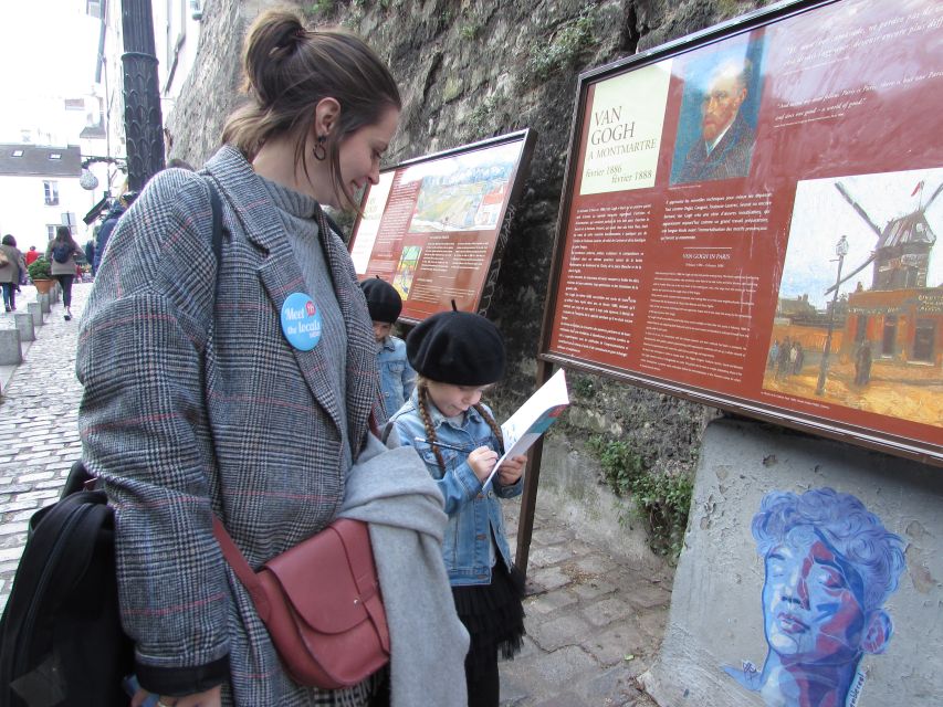 Montmartre: Private Treasure Hunt for Families and Kids - Reaching the viewpoint by cable-car