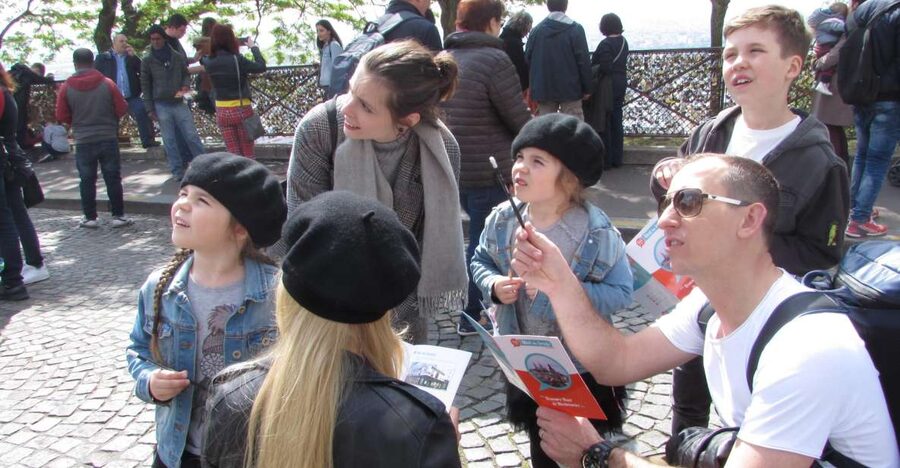 Montmartre: Private Treasure Hunt for Families and Kids - Is $577 a fair price for two hours?