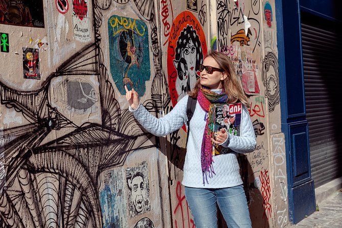 Montmartre Street Art Tour with an Artist - Finishing beside Sacré-Cœur
