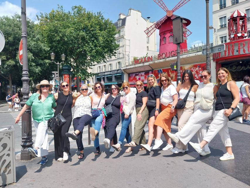 Montmatre Walking Tour: the essential highlights+ - Finishing at the Moulin Rouge