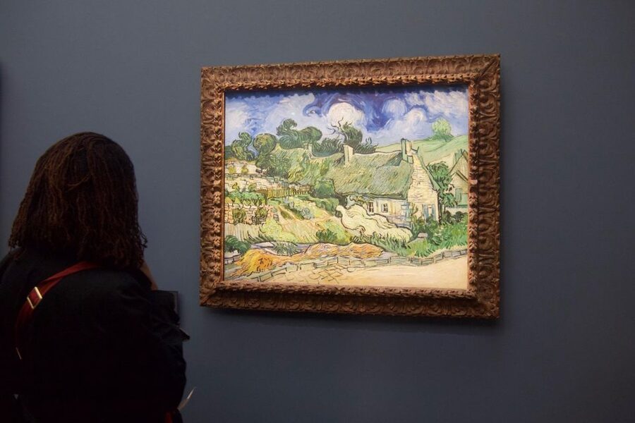 Musée d’Orsay Skip-the-Line Tour with Expert Guide - Crowds, headsets, and the pace of the visit