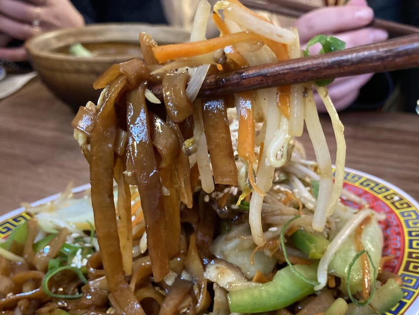 No Diet Club - Special Hong Kong food tour in Paris ! - What this tour does not try to be