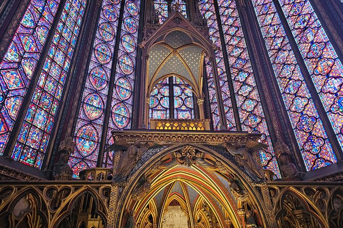 Notre Dame Outdoor Walking Tour and Entrance to Sainte Chapelle - Starting at Pont au Double beside Notre-Dame