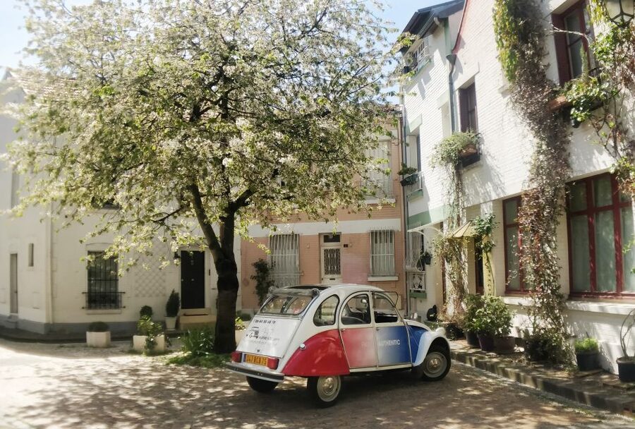 Off-the-Beaten Track in Paris: 2-Hour Vintage 2CV Tour - Key points at a glance