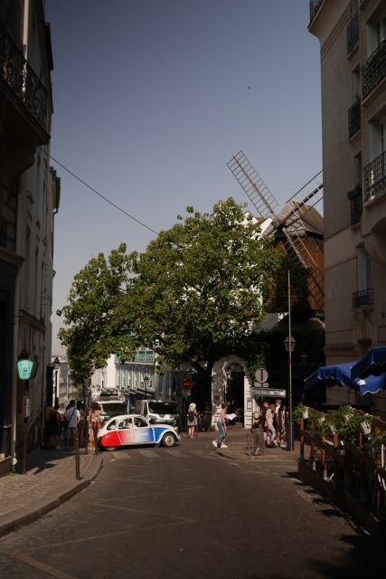 Off-the-Beaten Track in Paris: 2-Hour Vintage 2CV Tour - Southern Paris and its quieter neighborhoods