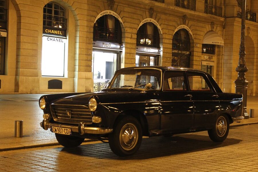 Paris: 1.5-Hour Vintage Car Night Tour - Why Paris looks better from a 1963 Peugeot 404