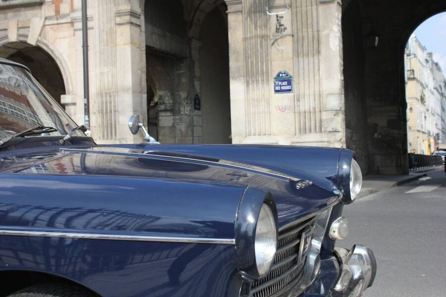Paris: 1-Hour Tour in a Vintage Car - Key details before you book