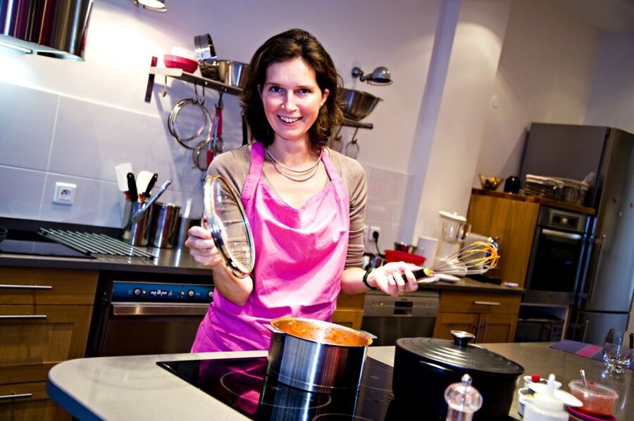 Paris: 2.5-Hour French Pastry Cooking Class - What you actually do during the 150 minutes