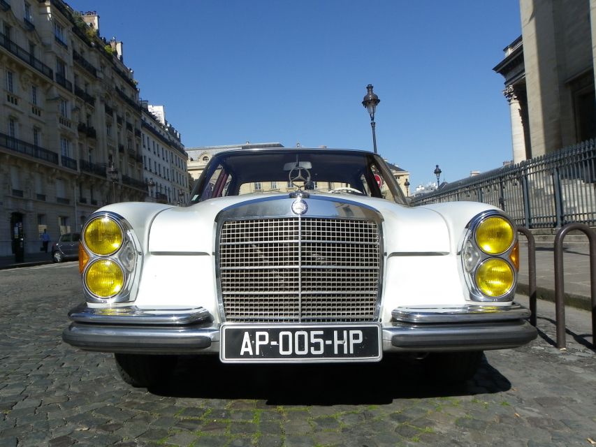 Paris: 2.5-Hour Guided Vintage Car Tour and Wine Tasting - Grand Paris monuments along the western route