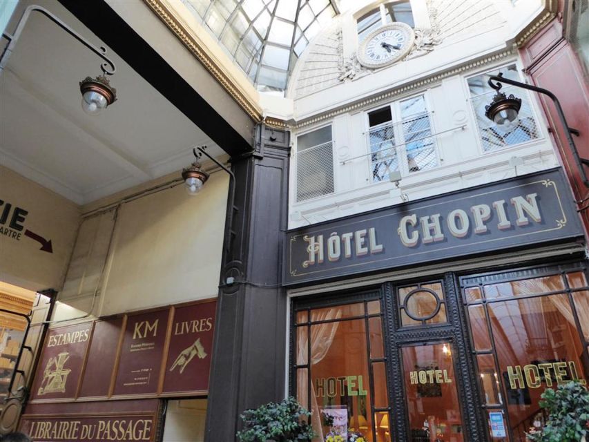 Paris: 2-Hour Passages Private City Tour in German - Starting at Le Peletier and entering Passage Verdeau