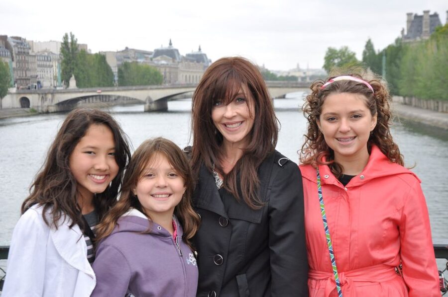 Paris 2-Hour Private Walking Tour with a Photographer - Choosing a route in two hours