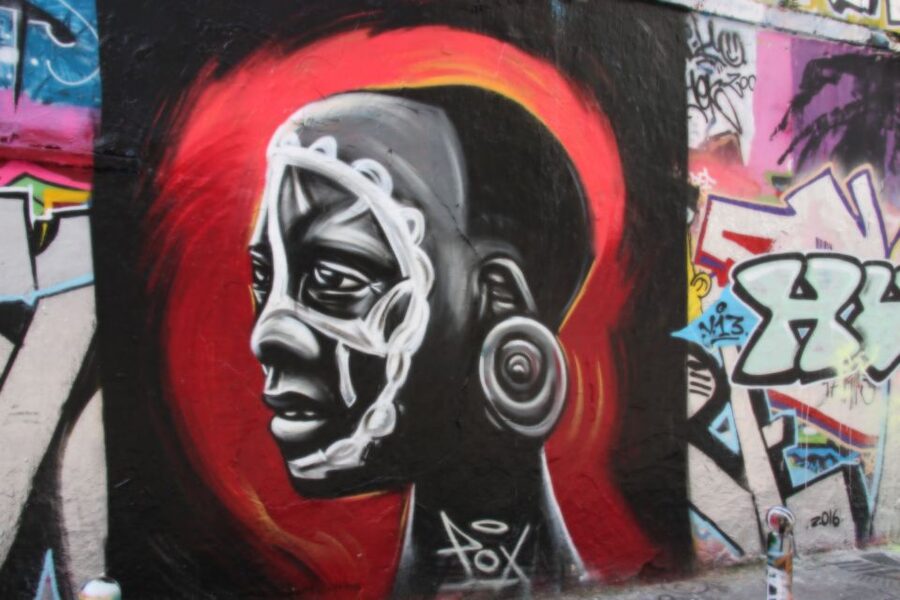 Paris: 2-Hour Street Art Tour - Why Belleville makes a good street-art district