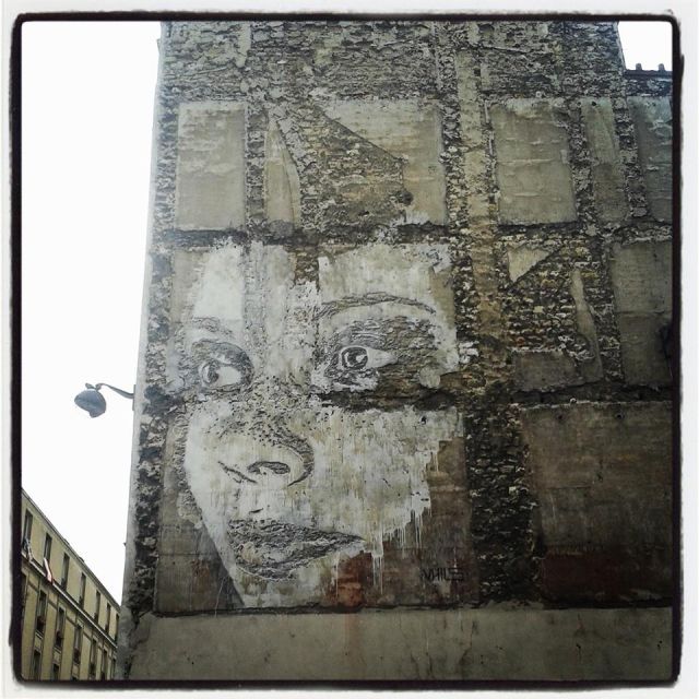 Paris: 2-Hour Street Art Tour - Art that can disappear overnight