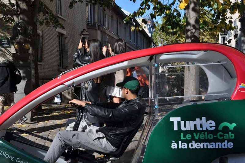 Paris: 2 hours Emily Tour in a Private Rickshaw bike - The bakery stop and Luxembourg Gardens