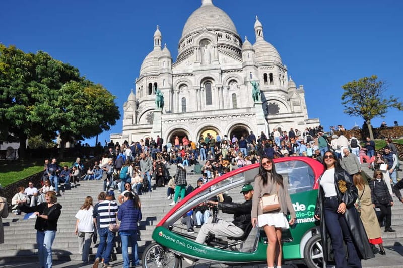 Paris: 2 hours Emily Tour in a Private Rickshaw bike - Returning through central Paris