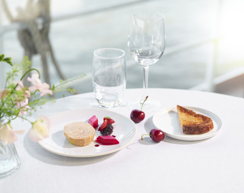 Paris: 3-Course-Dinner Cruise with Wine on the Seine River - Dinner, drinks, and the limits of the menu