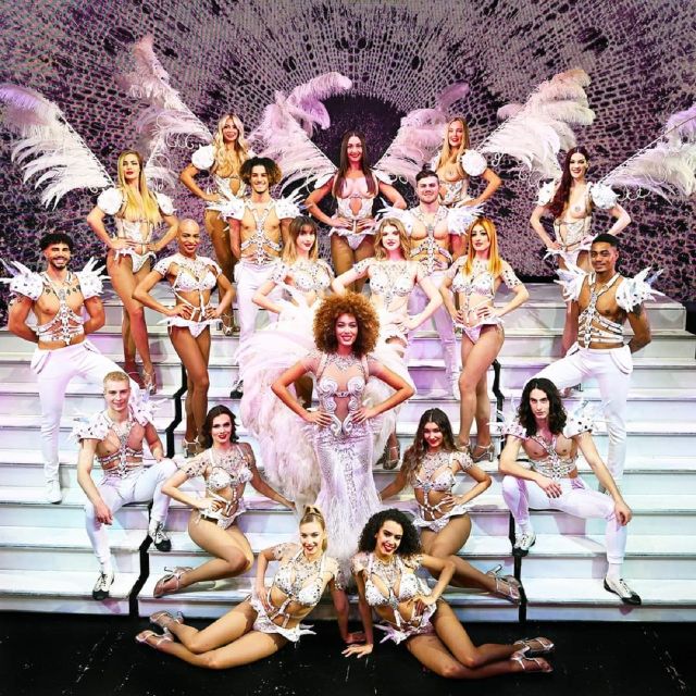 Paris: 3-Course Dinner & Show at Paradis Latin Cabaret - Who should book this cabaret?
