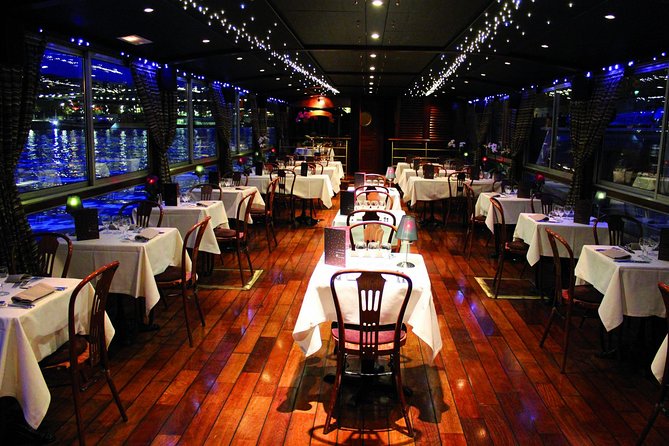 Paris 3-Course Gourmet Dinner and Sightseeing Seine River Cruise - Why a window seat can change the evening