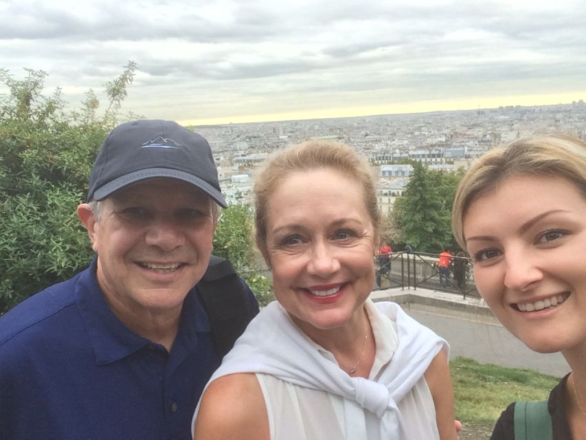 Paris: 3-Hour Private Tour from Champs Élysées to Montmartre - Booking details worth knowing