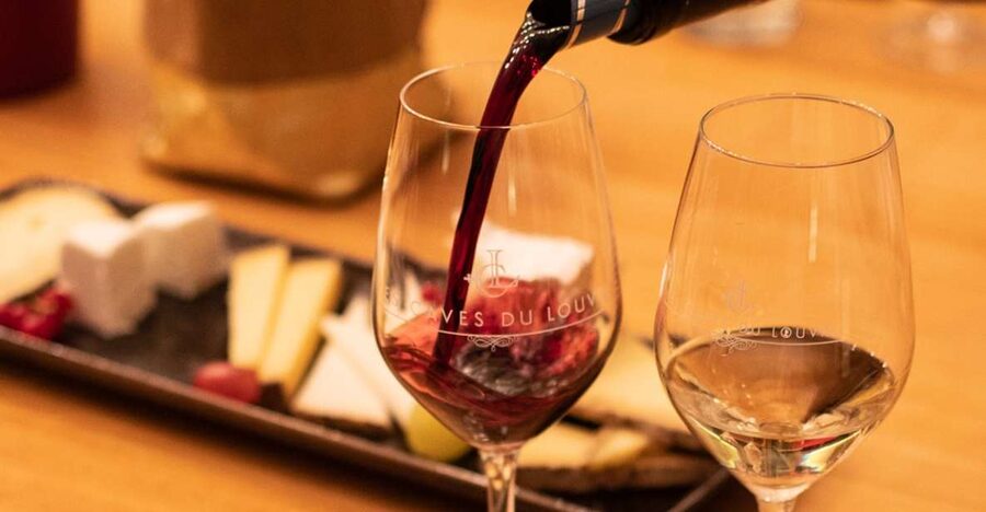Paris: Apéro Wine and Cheese Tasting Experience - Key points at a glance