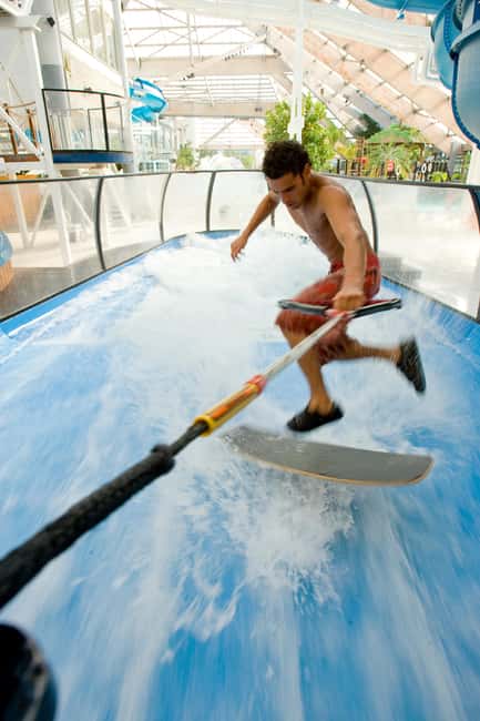 Paris: Aquaboulevard Water Park Entrance Ticket - Food, lockers, and practical costs