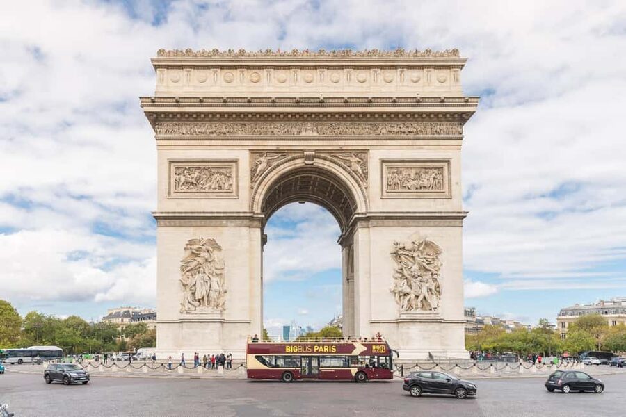 Paris: Arc de Triomphe Ticket & Big Bus Hop-on Hop-off Tour - Key points at a glance