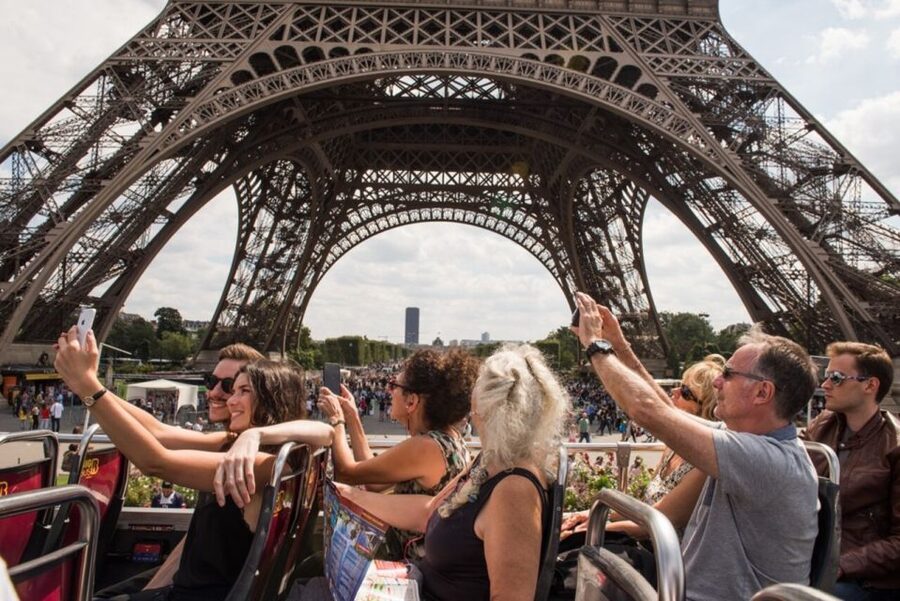 Paris: Arc de Triomphe Ticket & Big Bus Hop-on Hop-off Tour - The Champs-Élysées and Grand Palais