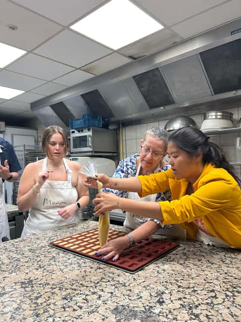 Paris: Baking Insider Experience with a Professional Baker - Guides who make the difference