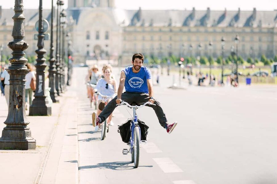 Paris Bike Tour: Eiffel Tower, Place de la Concorde & More - Key points to know before you book