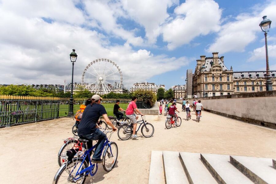Paris Bike Tour: Eiffel Tower, Place de la Concorde & More - How this compares with walking or a bus tour