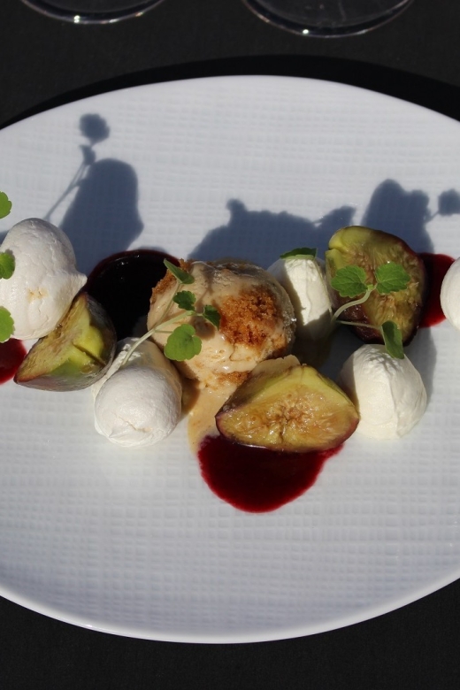 Paris: Bustronome Gourmet Lunch Tour on a Glass-Roof Bus - A Paris lunch with the city moving past your window