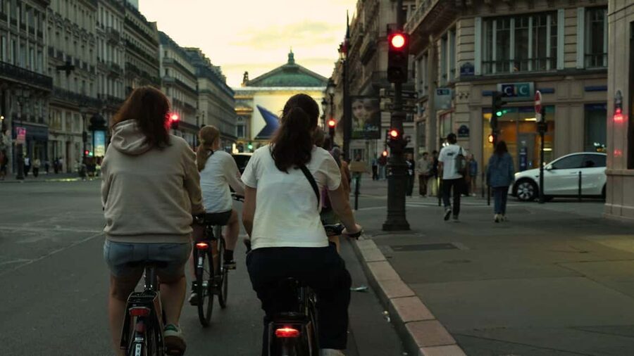 Paris By Night: 3-Hour Guided Bike Tour - Place de la Concorde and the grand Paris views