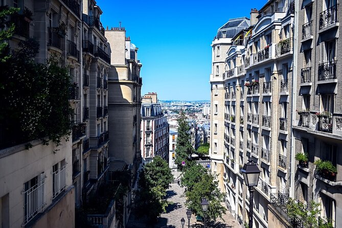 Paris Chocolate, Macaron & Pastry Food Tour: 10 Gourmet Tastings - What you may taste in Montmartre