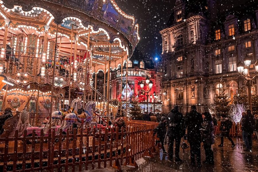 Paris: Christmas Market Guided at Notre Dame & Food Tasting - Is $27 a fair price for this Notre Dame market walk?